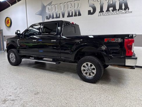 Used 2019 Ford F250 Lariat w/ Lariat Ultimate Package image 6