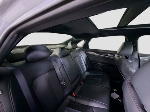 Used 2024 Kia K5 GT w/ GT1 Package image 30