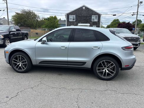 Used 2022 Porsche Macan image 4