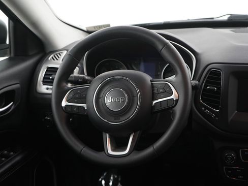 Used 2019 Jeep Compass Sport AWD/4WD image 14