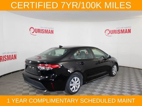 Used 2025 Toyota Corolla LE w/ Convenience Package FWD image 8