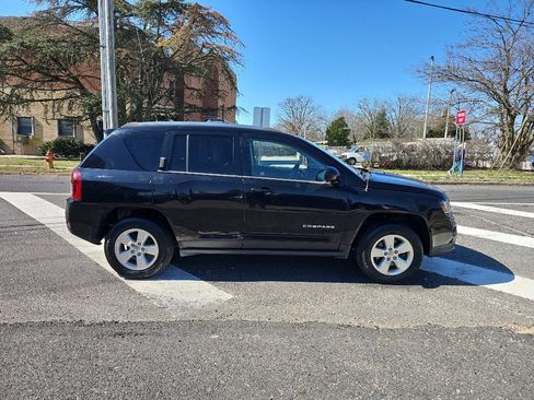 Used 2015 Jeep Compass Sport w/ Power Value Group image 4