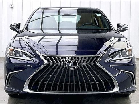 Used 2022 Lexus ES 350 w/ Premium Package FWD image 3
