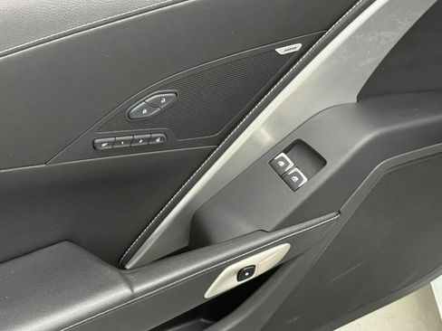 Used 2019 Chevrolet Corvette Stingray Coupe RWD image 23