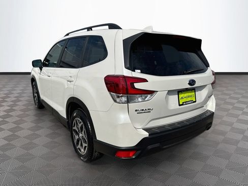 Used 2019 Subaru Forester Premium AWD/4WD image 33