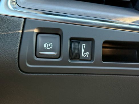 New 2026 Cadillac XT5 Luxury w/ LPO, Floor Liner Package image 26