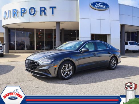Used 2022 Hyundai Sonata SEL image 1