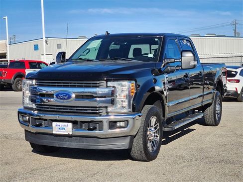 Used 2019 Ford F350 Lariat w/ Lariat Ultimate Package image 3