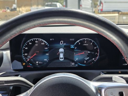 Used 2022 Mercedes-Benz CLA 250 image 14