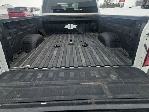 Used 2024 Chevrolet Silverado 2500 LT AWD/4WD image 7