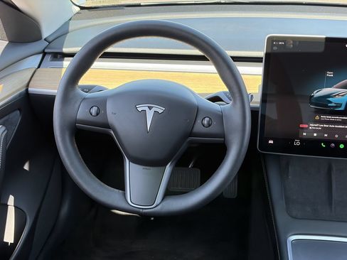 Used 2023 Tesla Model 3 Long Range AWD/4WD image 16