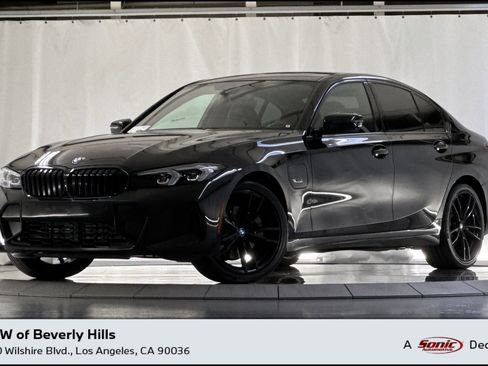 Used 2023 BMW 330e w/ M Sport Package RWD image 1