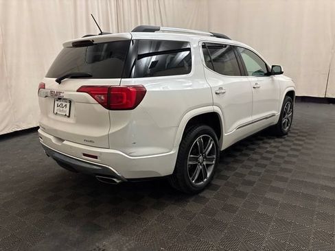 Used 2019 GMC Acadia Denali w/ Technology Package AWD/4WD image 5