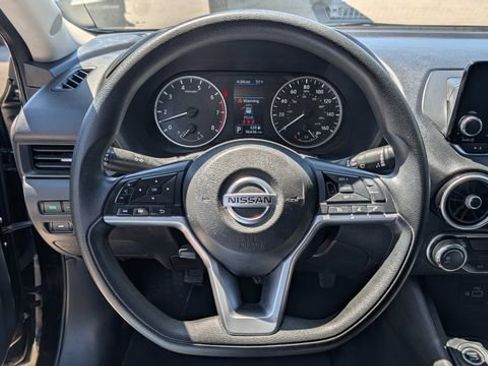 Used 2022 Nissan Sentra S FWD image 47