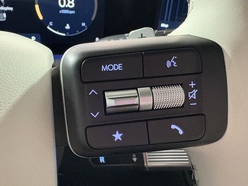 Used 2025 Hyundai Santa Fe Calligraphy image 40