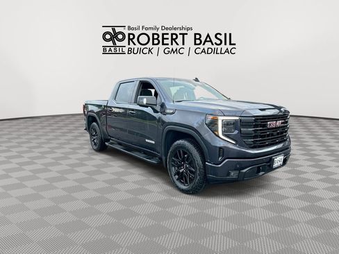 Used 2025 GMC Sierra 1500 Elevation w/ Elevation Premium Package AWD/4WD image 2