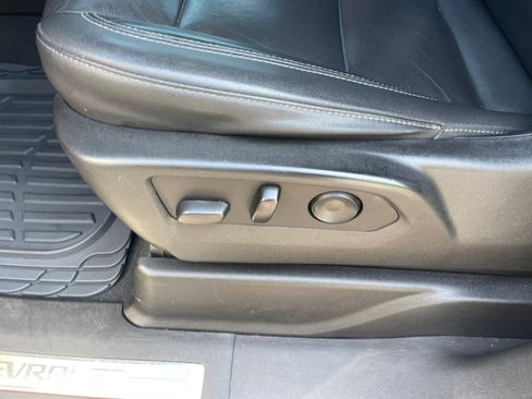 Used 2021 Chevrolet Tahoe LT RWD image 9