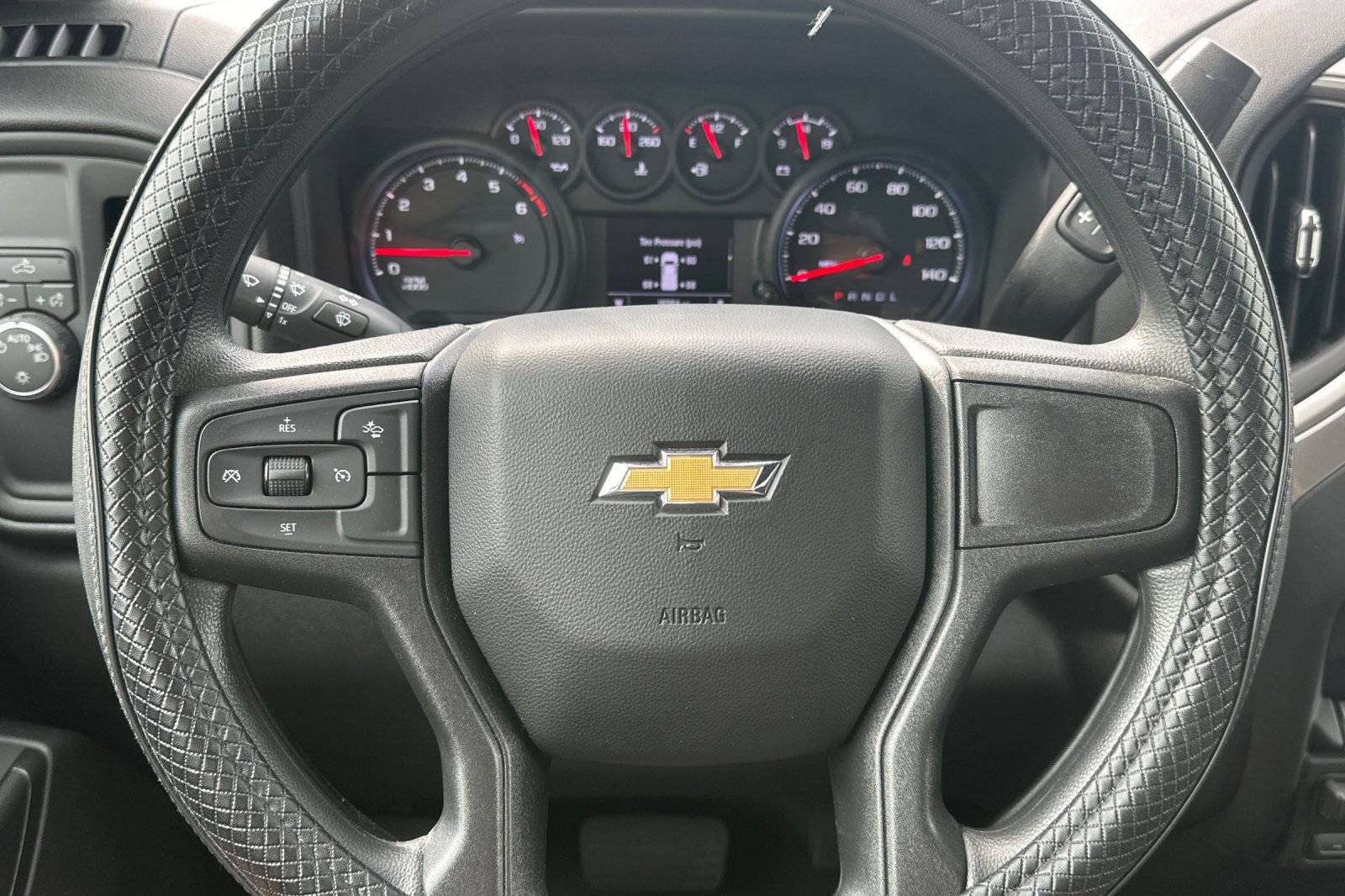 Used 2026 Chevrolet Silverado 2500 Custom w/ Custom Convenience Package RWD image 34