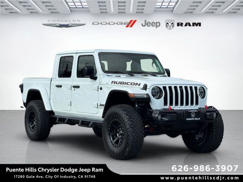 Used 2021 Jeep Gladiator Rubicon AWD/4WD image 1