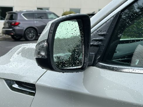 Certified 2022 INFINITI QX50 Luxe image 12