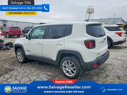 Used 2023 Jeep Renegade Latitude AWD/4WD image 3