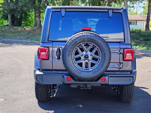 New 2025 Jeep Wrangler Sport S image 32