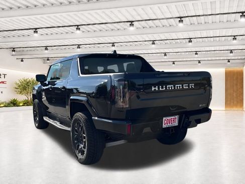 New 2026 GMC Hummer EV 4x4 Crew Cab image 10