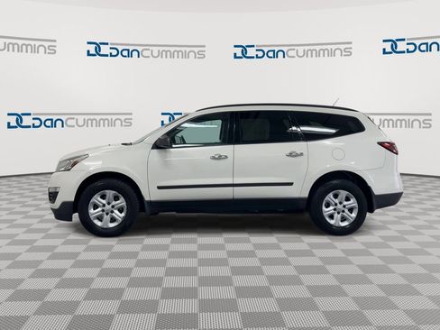 Used 2015 Chevrolet Traverse LS FWD image 5