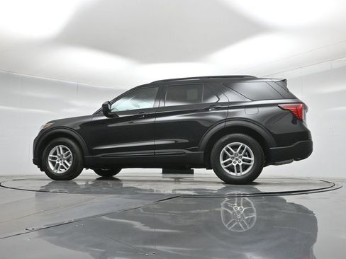 New 2026 Ford Explorer Active RWD image 49
