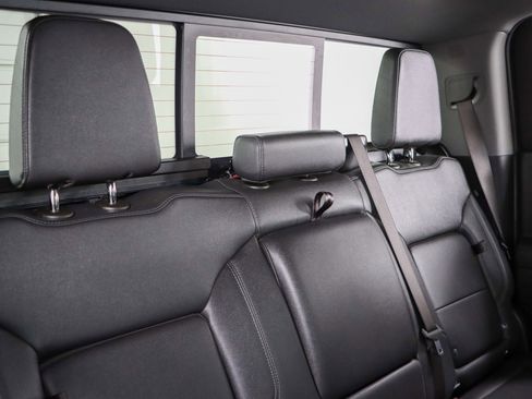 Used 2025 GMC Sierra 1500 Elevation w/ Elevation Premium Package image 30