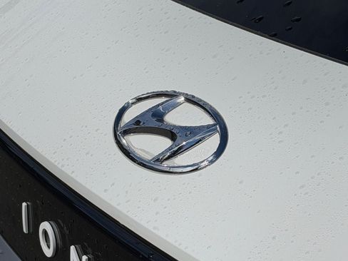 Used 2024 Hyundai Ioniq 5 SEL RWD image 36