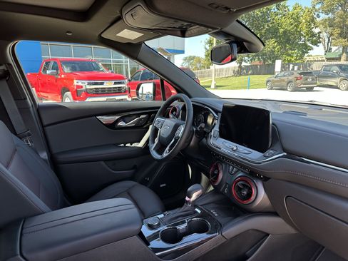New 2025 Chevrolet Blazer RS w/ Enhanced Convenience Package image 43