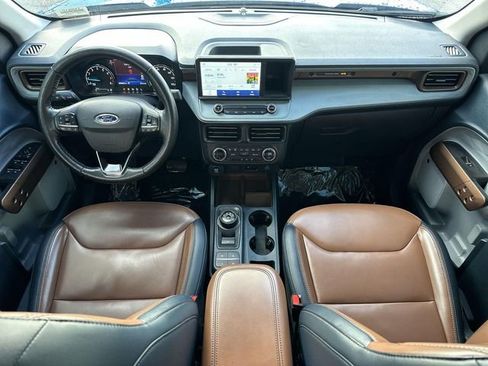 Used 2022 Ford Maverick Lariat w/ Lariat Luxury Package image 18