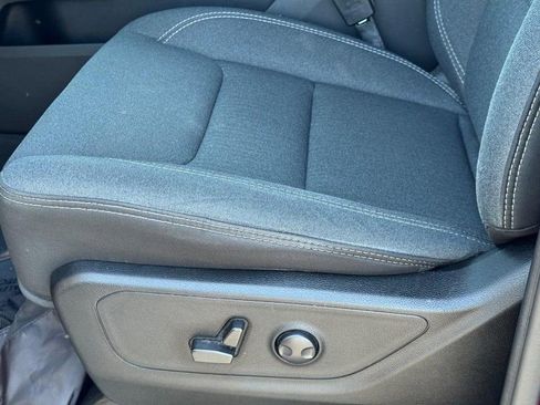 Used 2022 RAM 1500 Big Horn AWD/4WD image 25