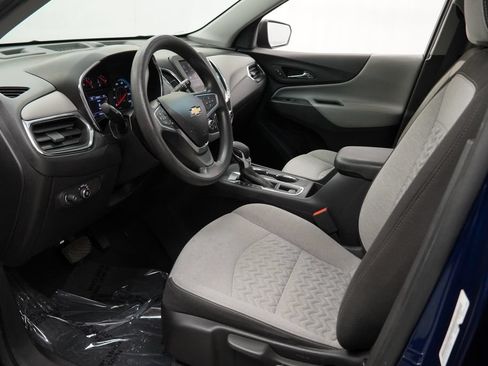 Certified 2022 Chevrolet Equinox LS FWD image 12
