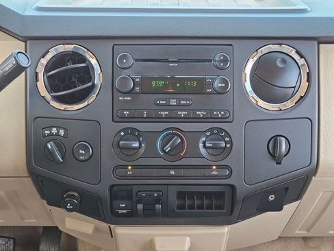 Used 2008 Ford F250 XL image 16
