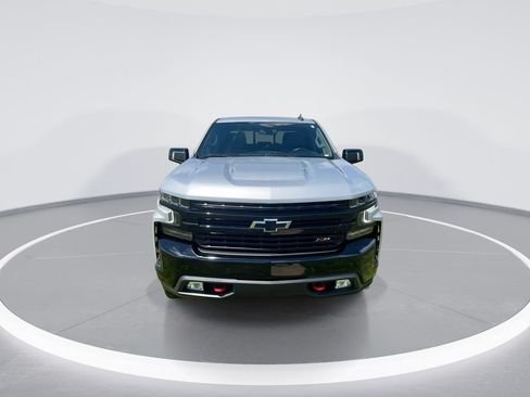 Used 2021 Chevrolet Silverado 1500 LT Trail Boss w/ Convenience Package II AWD/4WD image 3