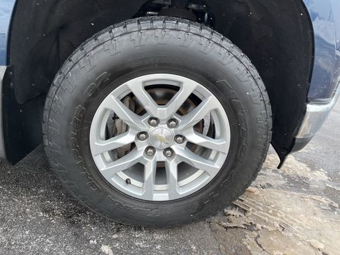 Used 2019 Chevrolet Silverado 1500 LT w/ All-Star Edition image 12