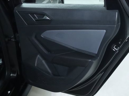 Certified 2025 Volkswagen Jetta GLI Autobahn image 31