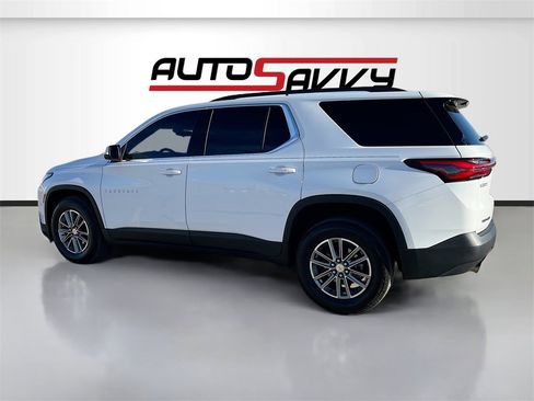 Used 2023 Chevrolet Traverse LT image 5