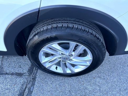 Certified 2024 Buick Envista Preferred w/ Convenience I Package image 22