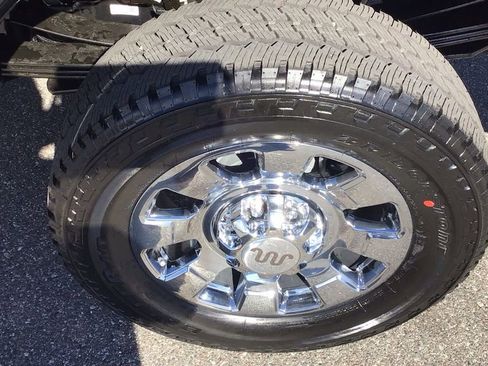 New 2026 Ford F350 King Ranch w/ Chrome Package image 13