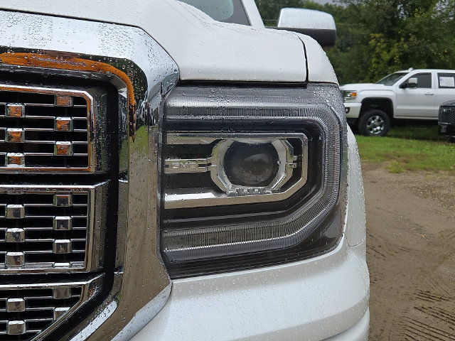 Used 2018 GMC Sierra 1500 Denali w/ Denali Ultimate Package AWD/4WD image 28