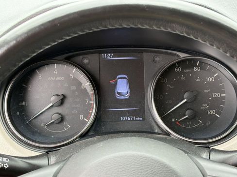 Used 2018 Nissan Rogue Sport SL w/ SL Premium Package image 20