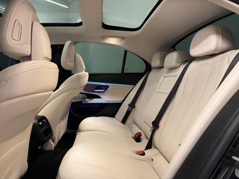 Certified 2024 Mercedes-Benz E 350 4MATIC Sedan image 25