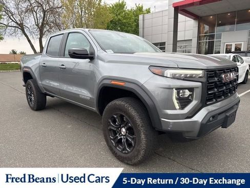 Used 2023 GMC Canyon Elevation w/ Convenience Package RWD image 2