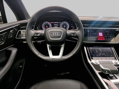 Used 2025 Audi Q7 2.0T Premium Plus w/ Premium Plus Package AWD/4WD image 5