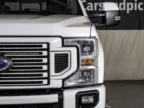 Used 2021 Ford F350 Lariat w/ Lariat Value Package image 38