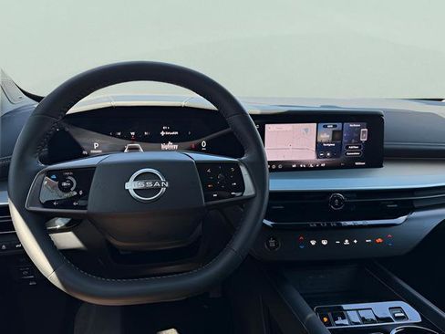 Certified 2025 Nissan Murano SL AWD/4WD image 19