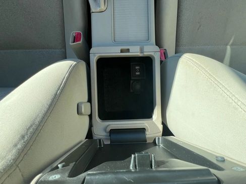 Used 2008 Subaru Outback 2.5i L.L. Bean image 54